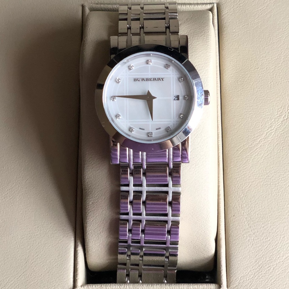 Authentic Burberry watch - excellent condition